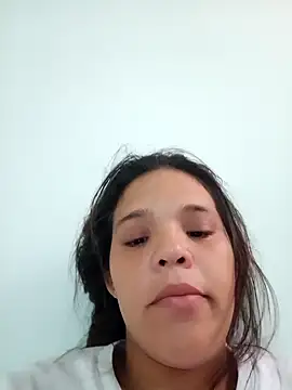 Snapshot of Alisonn_Guzman_ chatting on 12/01/24, 09:04 Alisonn Guzman online show from 12/01/24, 09:04