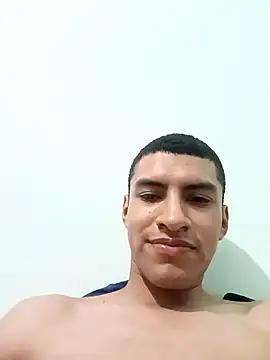 Snapshot of Rogersmit2 chatting on 01/11/26, 10:15 Rogersmit2 online show from 01/11/26, 10:15