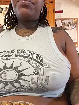 Goddess Nafeesha online show from 04/11/26, 10:03