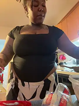 Goddess Nafeesha online show from 04/29/26, 11:44