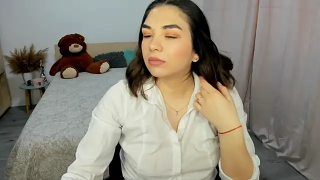 Alexa Dolly12 online show from 03/19/25, 06:24