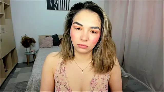 Alexa Dolly12 online show from 03/30/26, 06:47