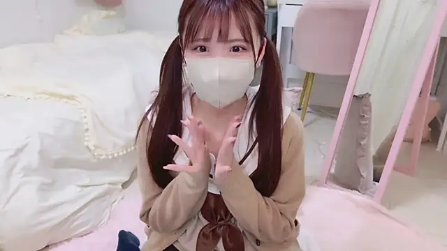 Sayuringo  online show from 12/17/24, 10:12