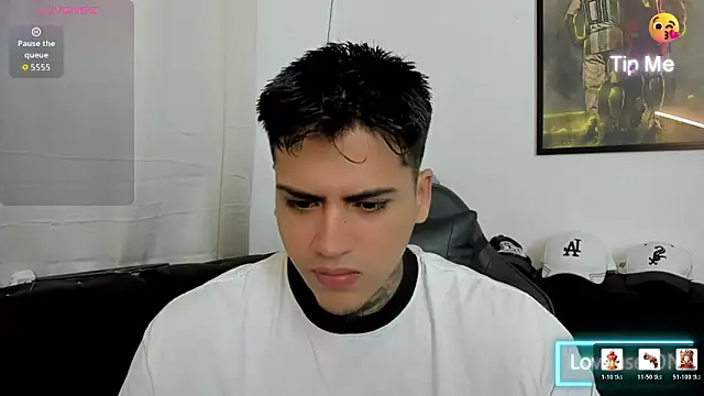 Snapshot of mad_maxxx2 chatting on 02/07/26, 11:25 mad maxxx2 online show from 02/07/26, 11:25