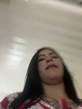 Snapshot of _luna_torres chatting on 02/18/26, 04:52 luna torres online show from 02/18/26, 04:52