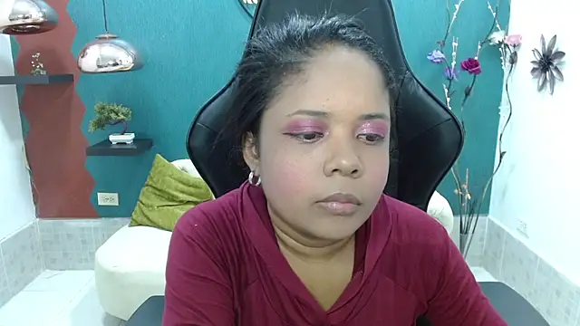 Snapshot of Melikasweetz chatting on 03/02/25, 05:04 Melikasweetz online show from 03/02/25, 05:04