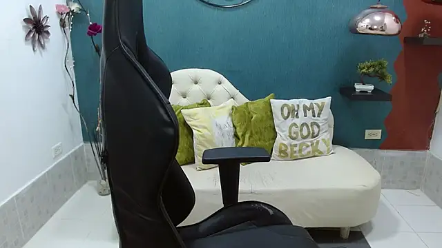 Snapshot of Melikasweetz chatting on 03/03/25, 05:18 Melikasweetz online show from 03/03/25, 05:18