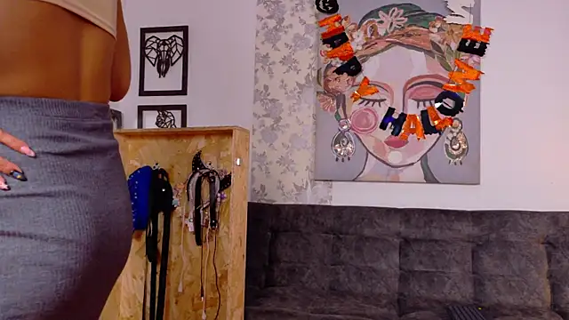 Snapshot of taty_miller chatting on 10/27/25, 08:24 taty miller online show from 10/27/25, 08:24