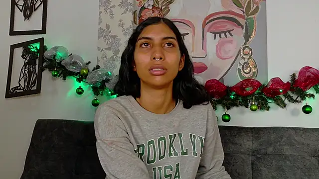 Snapshot of taty_miller chatting on 12/04/25, 08:28 taty miller online show from 12/04/25, 08:28