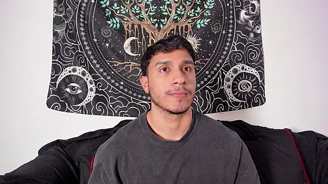 Snapshot of JayMarcos_ chatting on 10/26/25, 10:47 JayMarcos online show from 10/26/25, 10:47