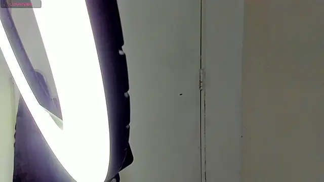 emma-hiill online show from 12/26/24, 03:10