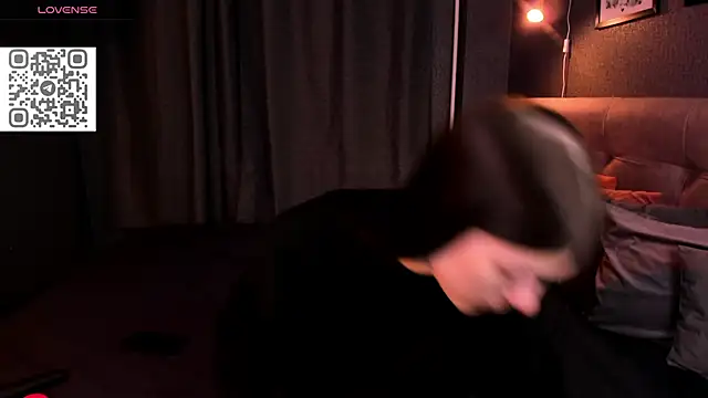 toooyour online show from 11/06/25, 10:10