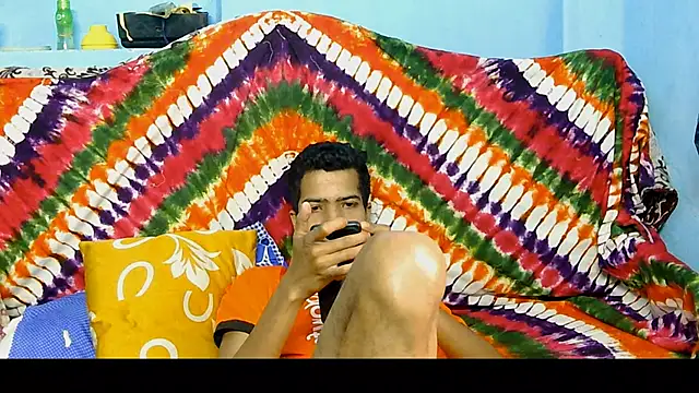 Snapshot of Alex_Suman25 chatting on 03/12/25, 06:40 Alex Suman25 online show from 03/12/25, 06:40