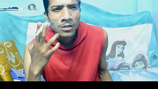 Snapshot of Alex_Suman25 chatting on 03/17/25, 12:25 Alex Suman25 online show from 03/17/25, 12:25