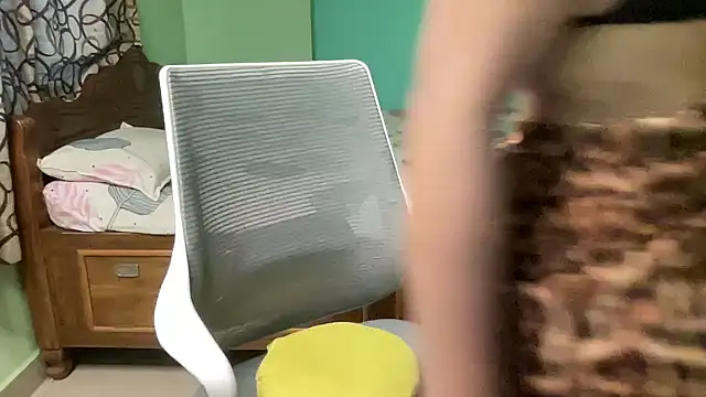 Snapshot of senorita78 chatting on 03/17/25, 10:06 senorita78 online show from 03/17/25, 10:06