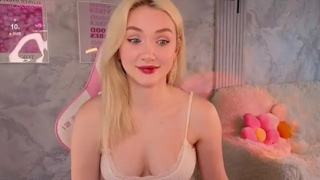 angel with flowers online show from 07/03/26, 04:52