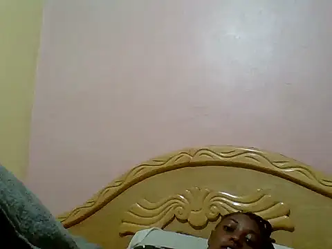 Zara Twilight online show from 02/16/26, 08:05