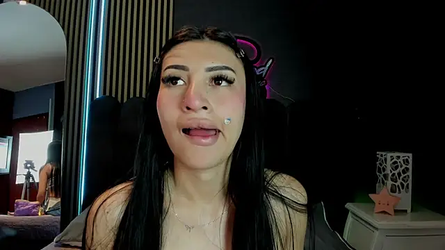 Nicolette ks  online show from 05/29/26, 04:54