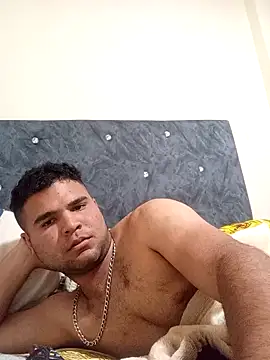 Snapshot of PITBuk_708 chatting on 12/14/25, 02:17 PITBuk 708 online show from 12/14/25, 02:17
