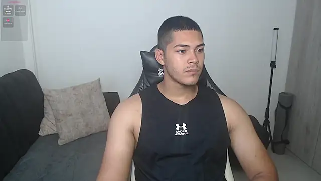 Snapshot of Iamdylan777 chatting on 06/22/26, 01:41 Iamdylan777 online show from 06/22/26, 01:41