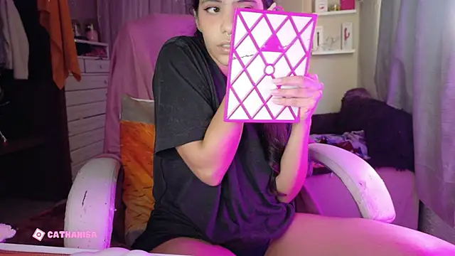 Snapshot of AllisonCatUwU chatting on 10/30/25, 03:35 AllisonCatUwU online show from 10/30/25, 03:35