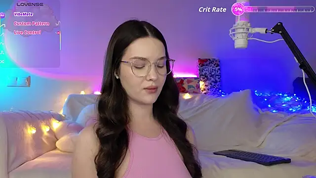 AokiAnna online show from 12/16/25, 07:02