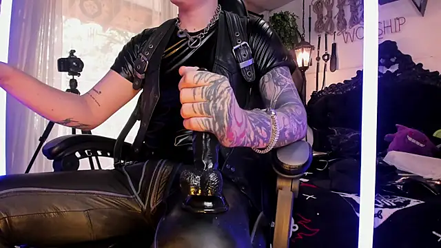 allanhurtss online show from 12/06/24, 06:06