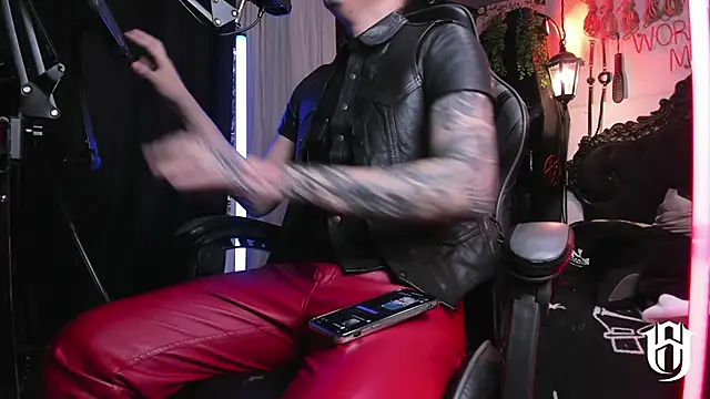 allanhurtss online show from 12/24/24, 06:39