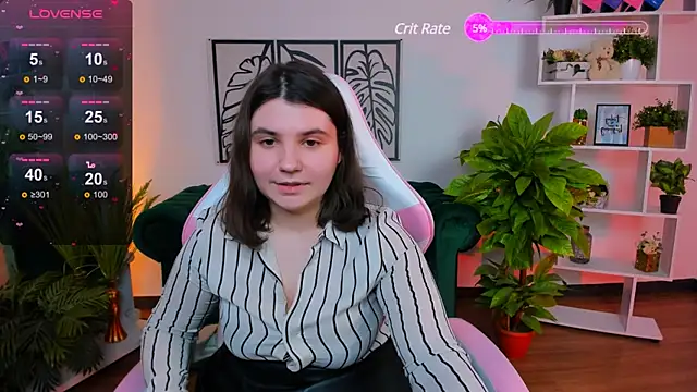 Viola  Shy online show from 02/01/25, 03:19