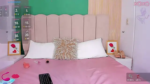 EmmyCruzZ online show from 01/29/25, 03:44