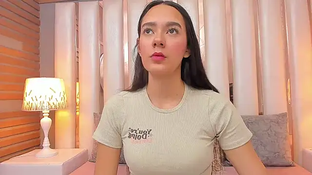 EmmyCruzZ online show from 03/21/26, 01:37