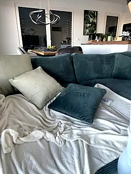 Wildberry  online show from 01/18/26, 08:18