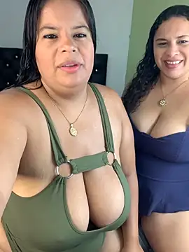 twocurvylatins online show from 06/20/26, 12:30