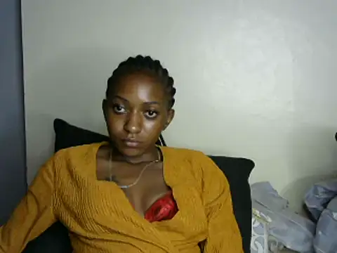 Snapshot of pretty_africanah chatting on 02/02/25, 04:11 pretty africanah online show from 02/02/25, 04:11