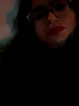 Snapshot of Lucrecia_33 chatting on 12/15/25, 06:56 Lucrecia 33 online show from 12/15/25, 06:56