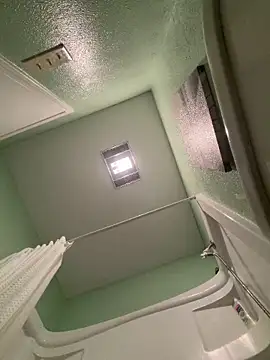 Snapshot of pipeload1275 chatting on 11/08/25, 02:01 pipeload1275 online show from 11/08/25, 02:01