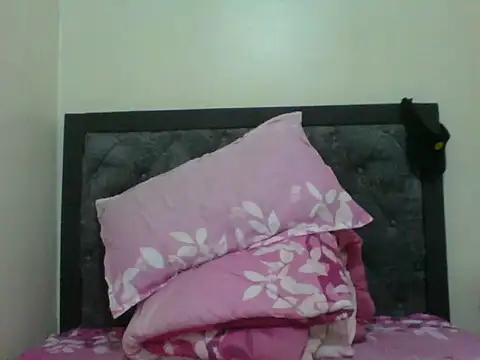 girltotok online show from 12/19/25, 06:37