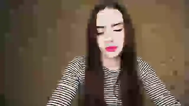 Snapshot of _your_fantasy_girl chatting on 01/11/25, 09:04 your fantasy girl online show from 01/11/25, 09:04