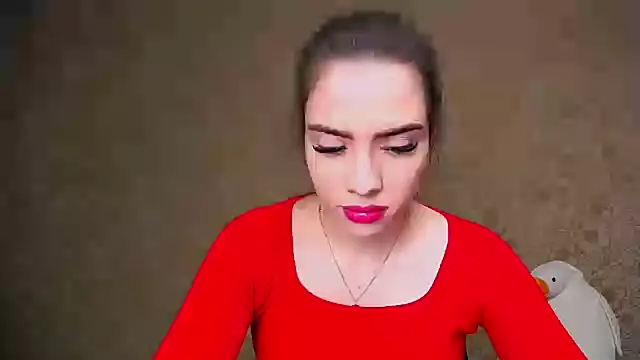 Snapshot of _your_fantasy_girl chatting on 03/05/25, 12:33 your fantasy girl online show from 03/05/25, 12:33