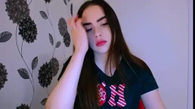 Snapshot of _your_fantasy_girl chatting on 12/04/25, 01:31 your fantasy girl online show from 12/04/25, 01:31