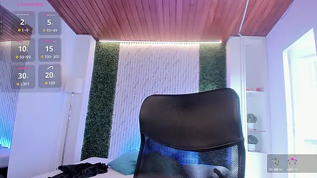 Snapshot of Melisa_Soto chatting on 10/15/25, 07:36 Melisa Soto online show from 10/15/25, 07:36