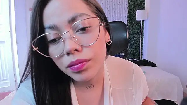 Snapshot of Melisa_Soto chatting on 12/05/25, 07:54 Melisa Soto online show from 12/05/25, 07:54