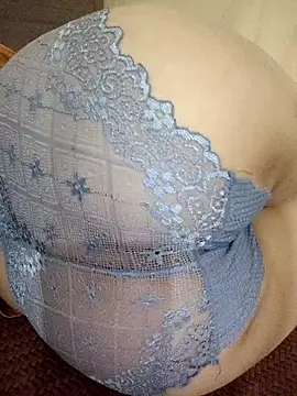 Haralushiaaa online show from 09/13/25, 05:57