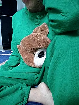 Haralushiaaa online show from 12/21/25, 06:09