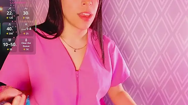 Snapshot of littleebluee chatting on 10/18/25, 02:47 littleebluee online show from 10/18/25, 02:47