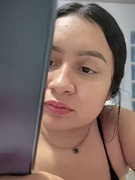 Snapshot of Pretty_Isadora chatting on 03/20/25, 06:53 Pretty Isadora online show from 03/20/25, 06:53
