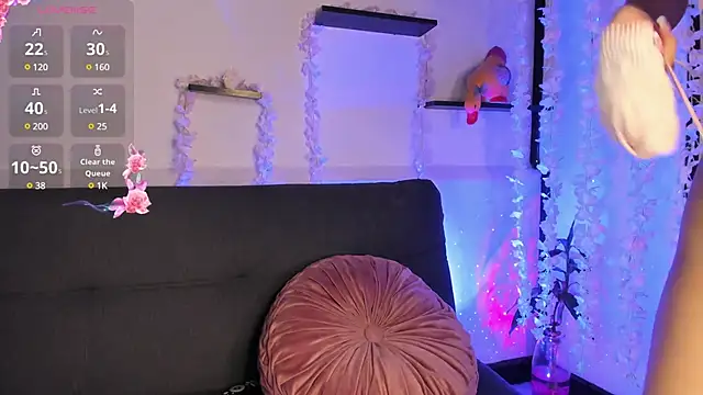 Snapshot of on_tefa chatting on 02/03/25, 09:07 on tefa online show from 02/03/25, 09:07