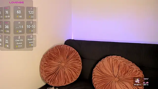 Snapshot of on_tefa chatting on 03/14/25, 08:17 on tefa online show from 03/14/25, 08:17