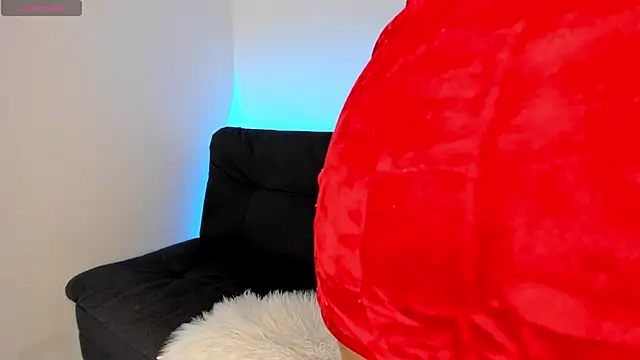 Snapshot of on_tefa chatting on 03/18/25, 10:04 on tefa online show from 03/18/25, 10:04