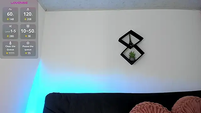 Snapshot of on_tefa chatting on 03/19/25, 08:43 on tefa online show from 03/19/25, 08:43